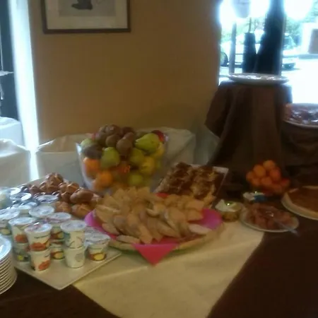 Ristorante La Terrazza Hotel *