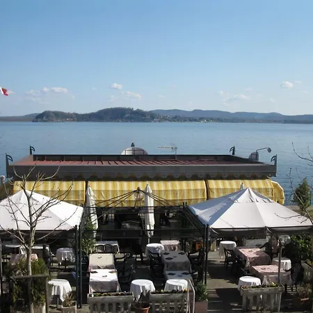 מלון Ristorante La Terrazza בלגירטה