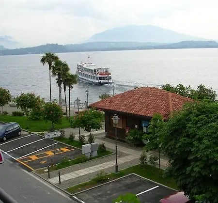 מלון Ristorante La Terrazza בלגירטה