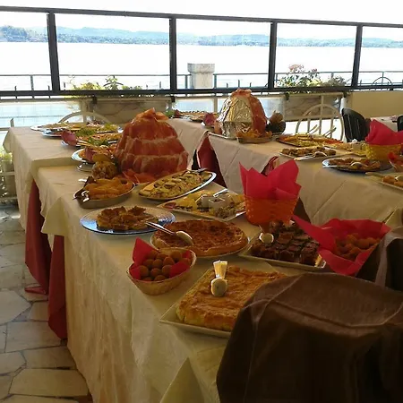 מלון Ristorante La Terrazza