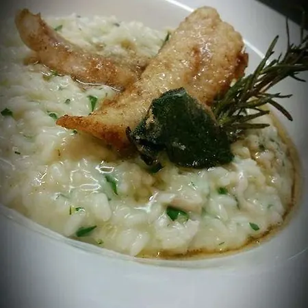 מלון Ristorante La Terrazza בלגירטה