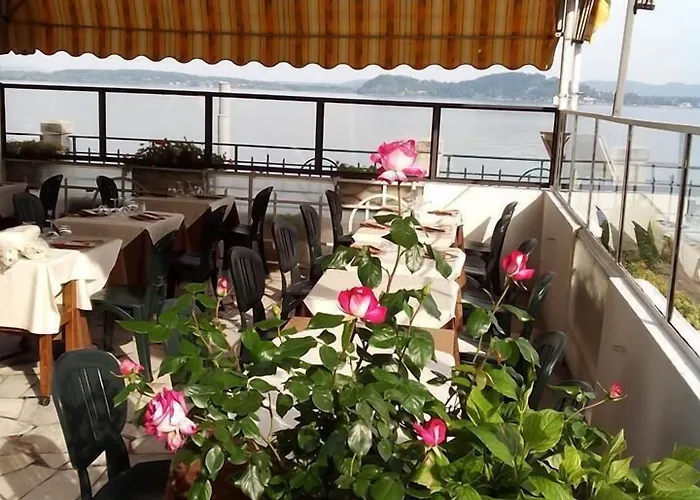 Ristorante La Terrazza Hotel *